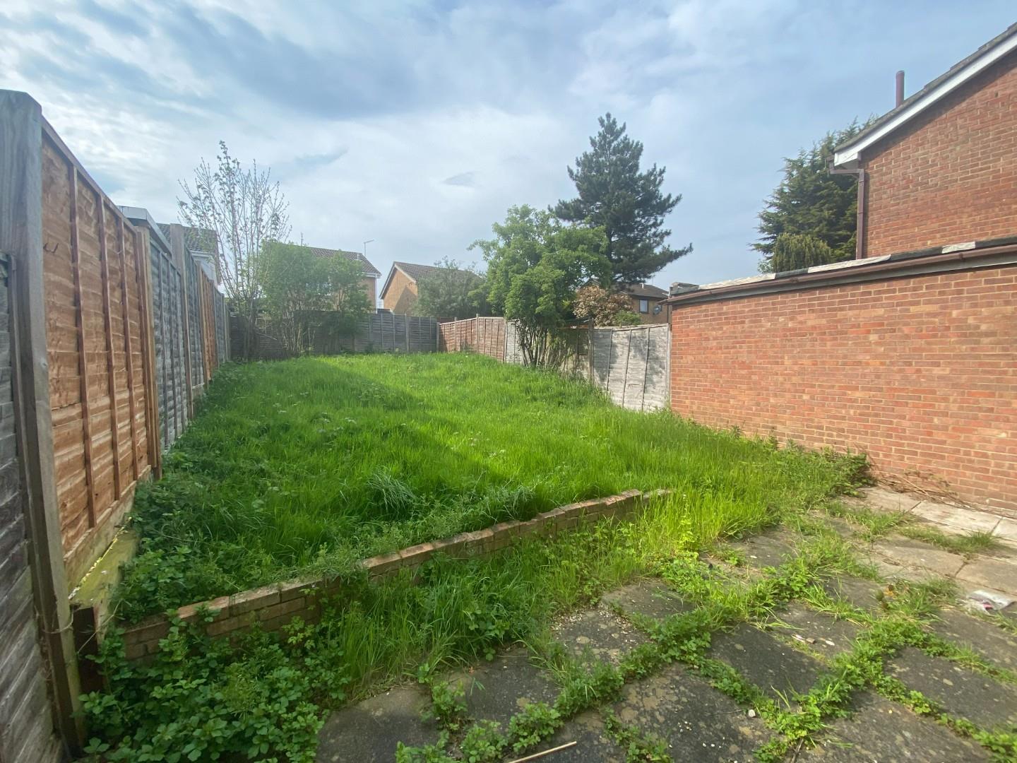 Wilford Avenue, Wakes Meadow O'Riordan Bond